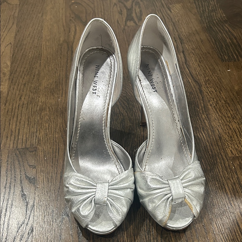 Nine West Metallic Bow Peep-Toe Heels